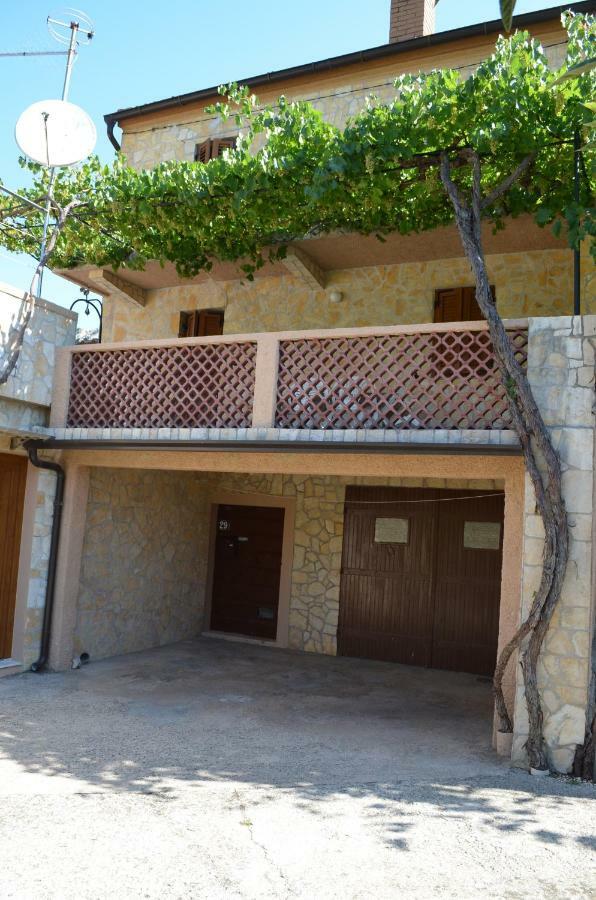 Holiday Home Garina Draga Bašćanska Kültér fotó